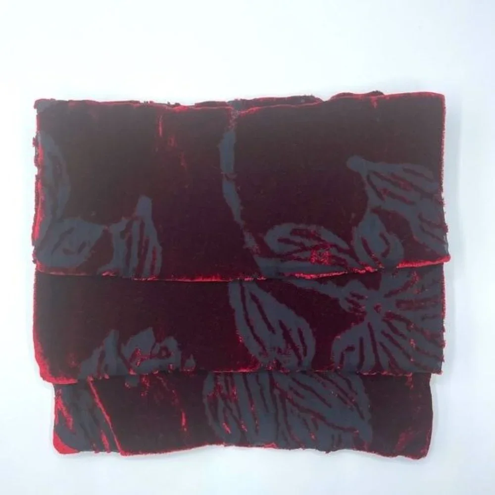 NEW Saldarini Luxurious Burnout Velvet & Silk Scarf  NWOT - Picture 9 of 12